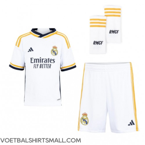 Real Madrid Vinicius Junior #7 Babykleding Thuisshirt Kinderen 2023-24 Korte Mouwen (+ korte broeken)